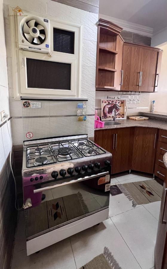 Queen Pyramids View Apartment El El Cairo Exterior foto